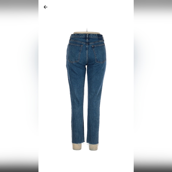 Abercrombie and Fitch The Skinny High Rise jean - Picture 2 of 9